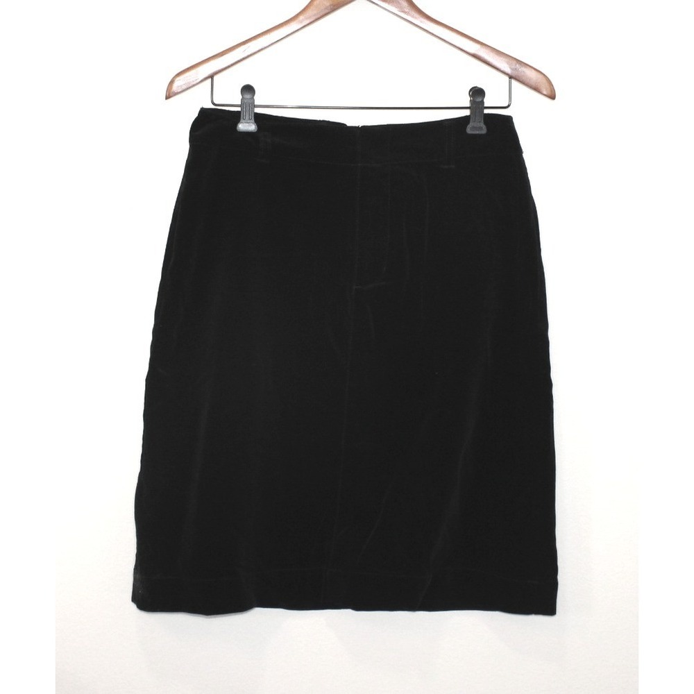 Eddie Bauer black velveteen skirt Size 6 cotton knee length casual wear